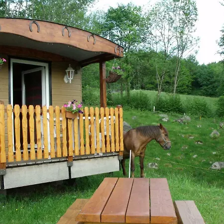 Le Domaine Du Chatelet Bed & Breakfast 3*