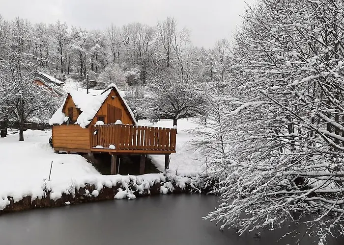 Le Domaine Du Chatelet 住宿加早餐酒店 3*