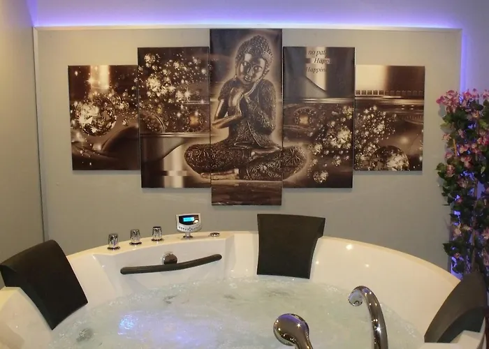 Le Domaine Du Chatelet 住宿加早餐酒店 Ferdrupt